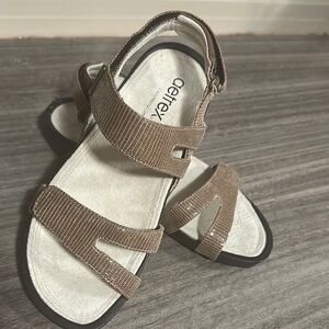 Aetrex Women's Brown Sandals